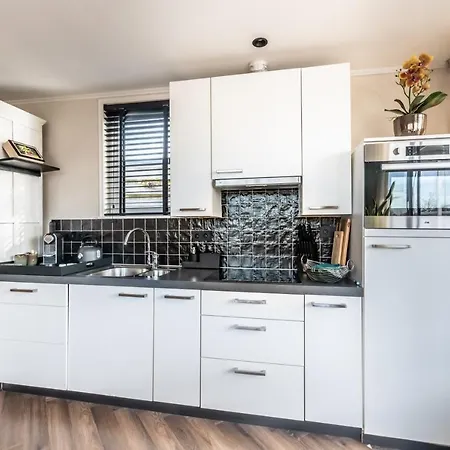 Beautiful Water Villa, Near Schiphol And Amsterdam Aalsmeer