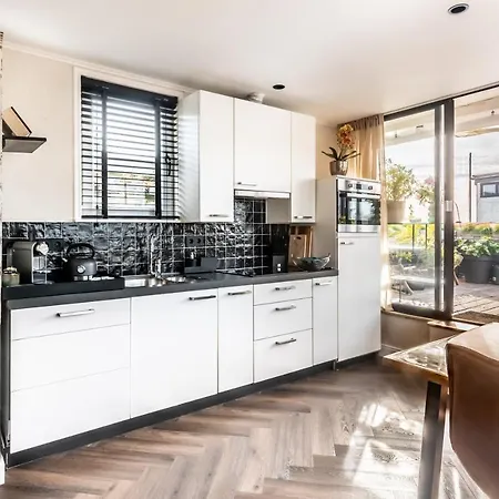 Beautiful Water Villa, Near Schiphol And Amsterdam *